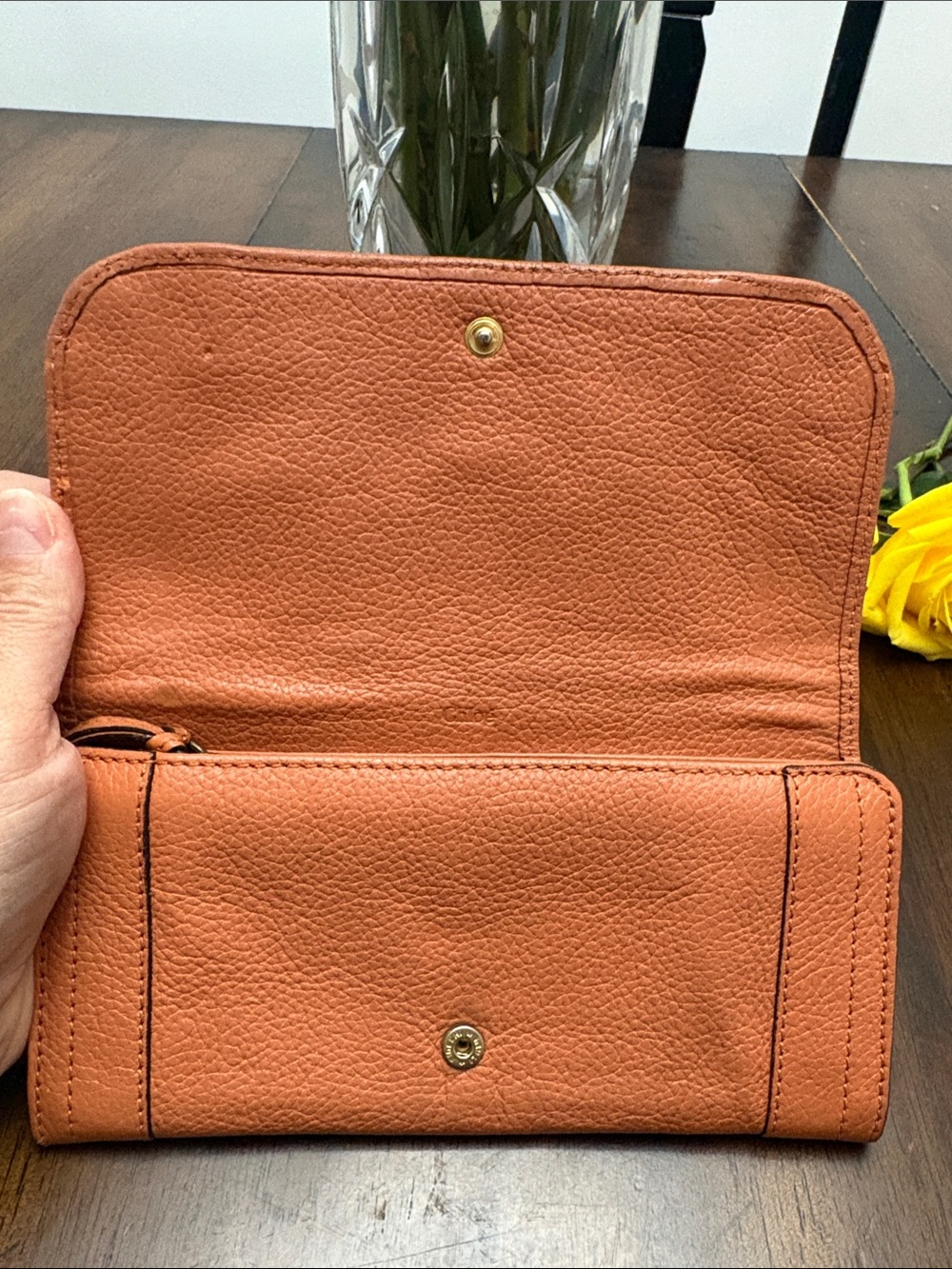Low startChloé Coral Terracotta Pebble Leather Flap Wallet in GUC - Picture 8 of 13